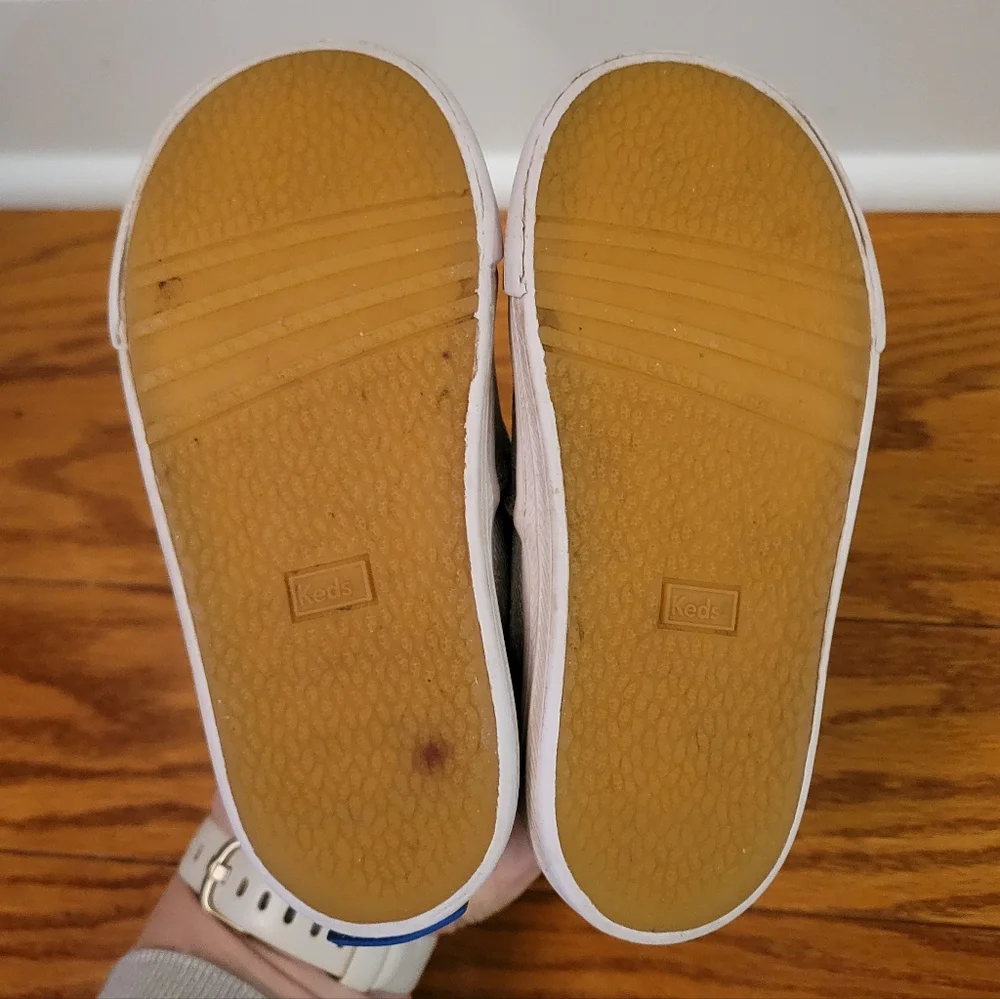 Keds Girls Daphne T-Strap Mary Jane Shoes Hook Loop Silver Leather Toddler Sz 7